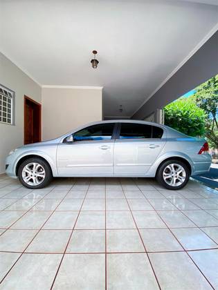 CHEVROLET VECTRA 2.0 MPFI ELEGANCE 8V FLEX 4P MANUAL